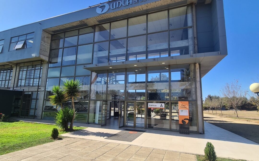 UDLA CAMPUS MELIPILLA